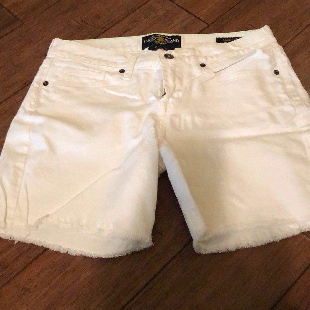 Reduced!! Lucky Brand shorts